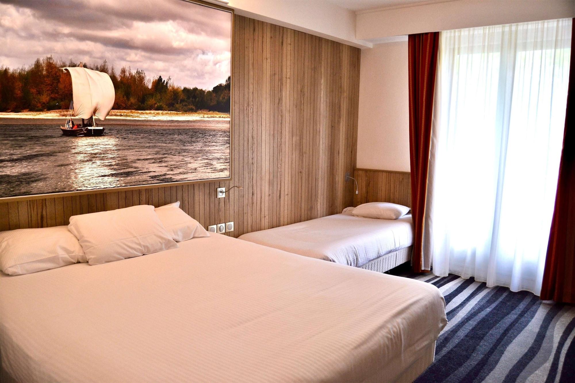 Kyriad Hotel Tours Centre Eksteriør bilde