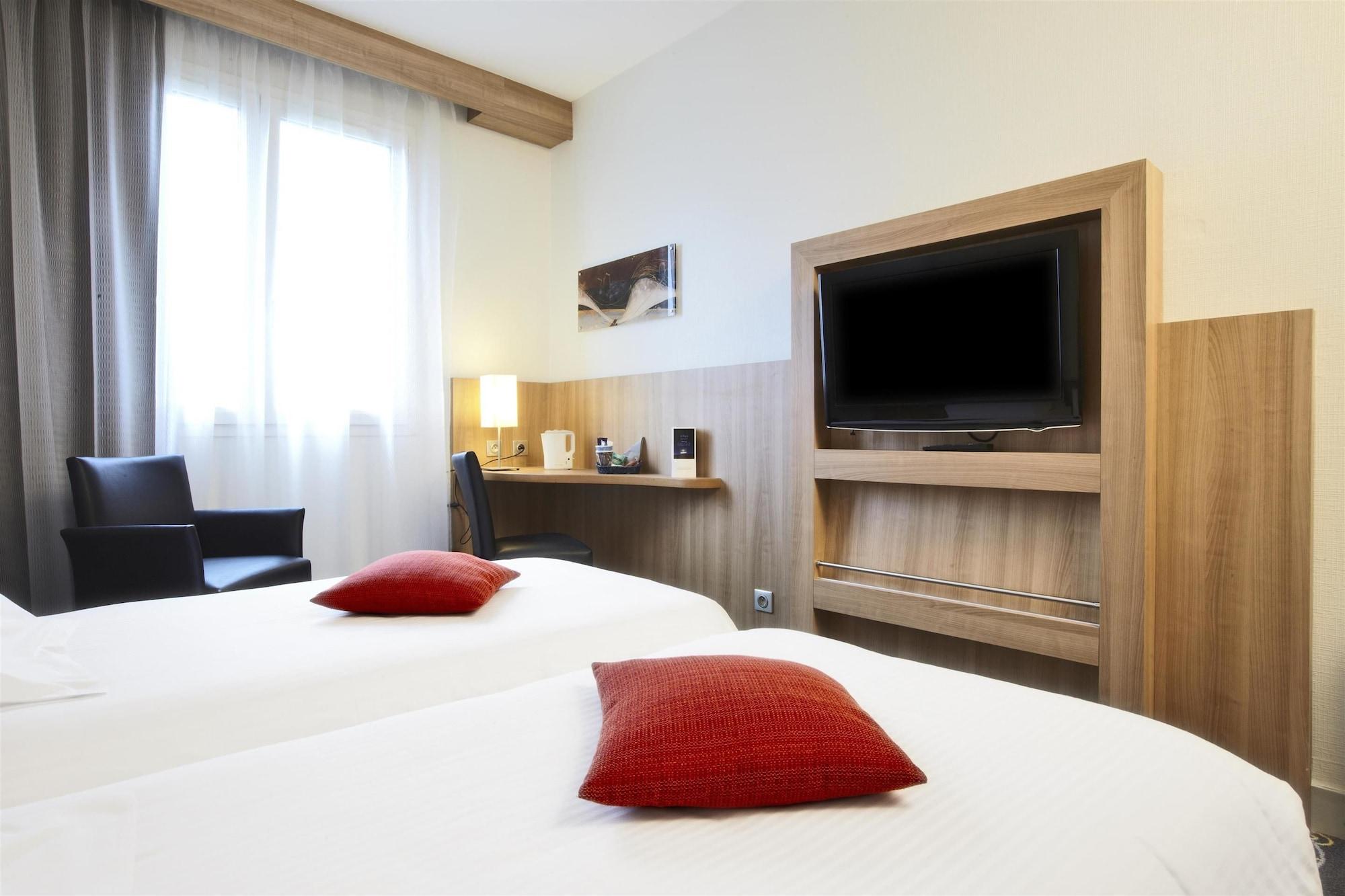 Kyriad Hotel Tours Centre Eksteriør bilde