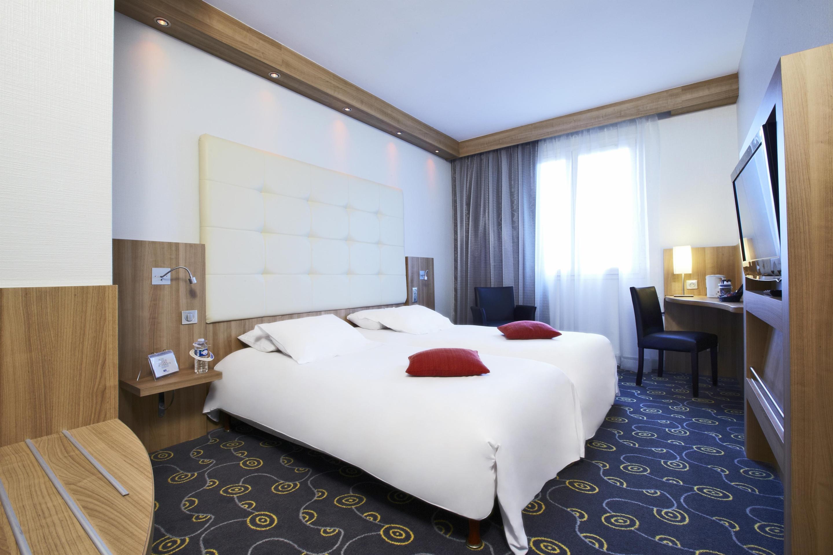 Kyriad Hotel Tours Centre Eksteriør bilde