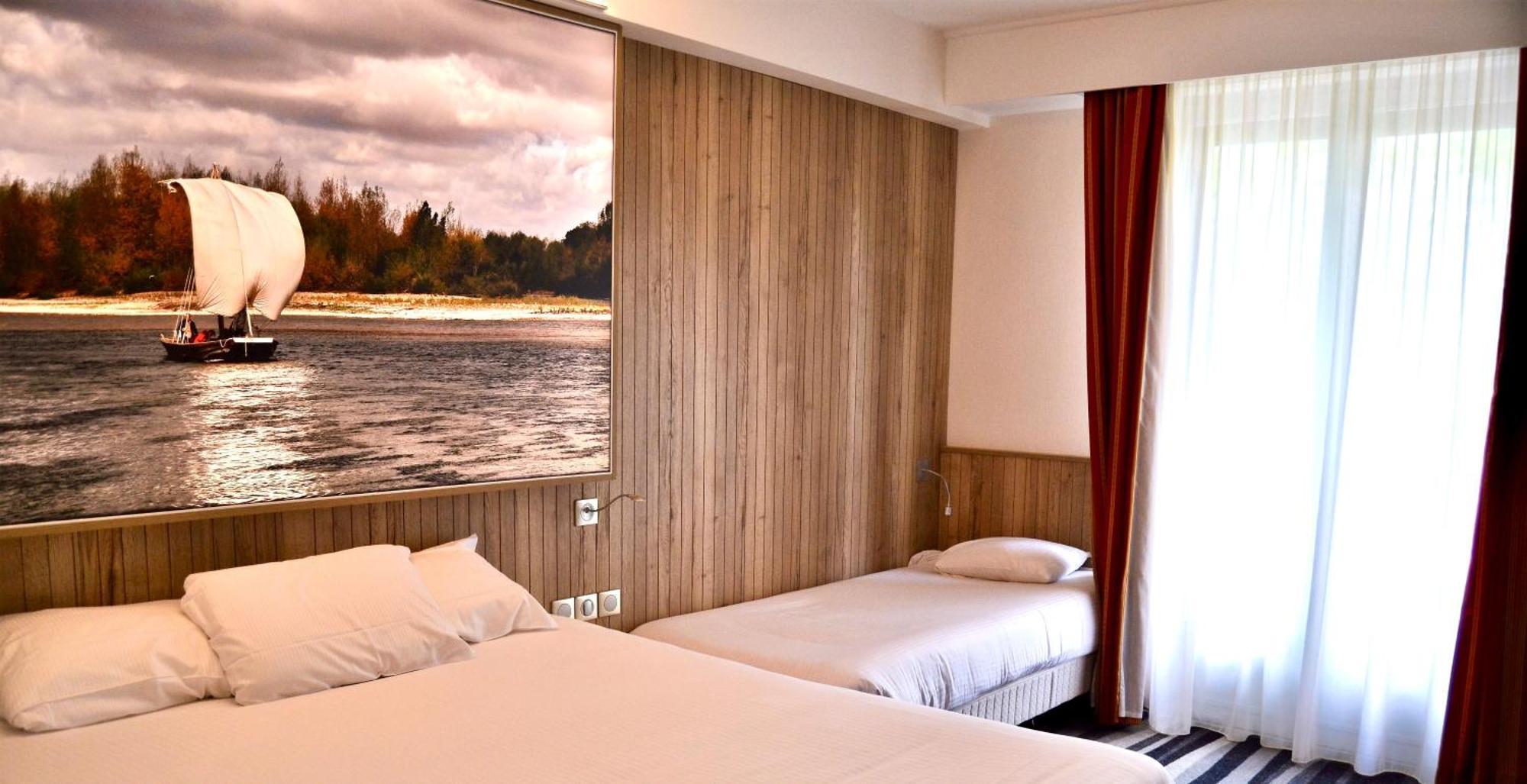 Kyriad Hotel Tours Centre Eksteriør bilde